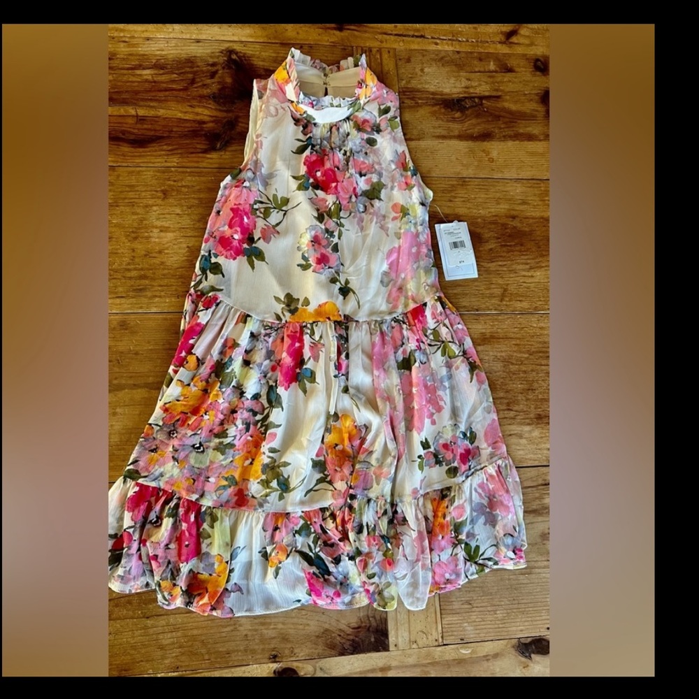Bleecker 126 Watercolor Floral Chiffon High
Neck Baby Doll Dress. Size small‎ - Picture 13 of 16